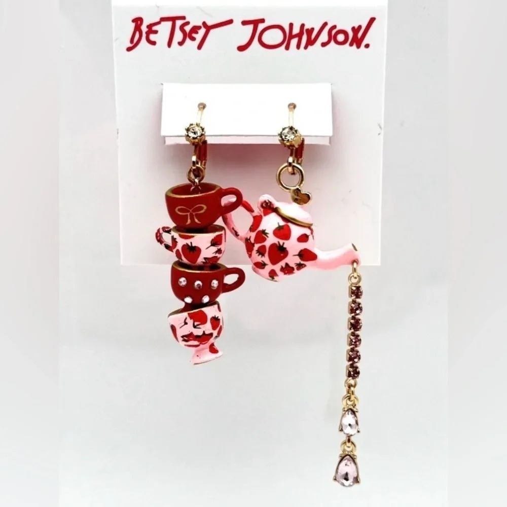 BETSEY JOHNSON EXTREMELY RARE Tea Party Kettle Teapot Cups Dangle Earrings NWT